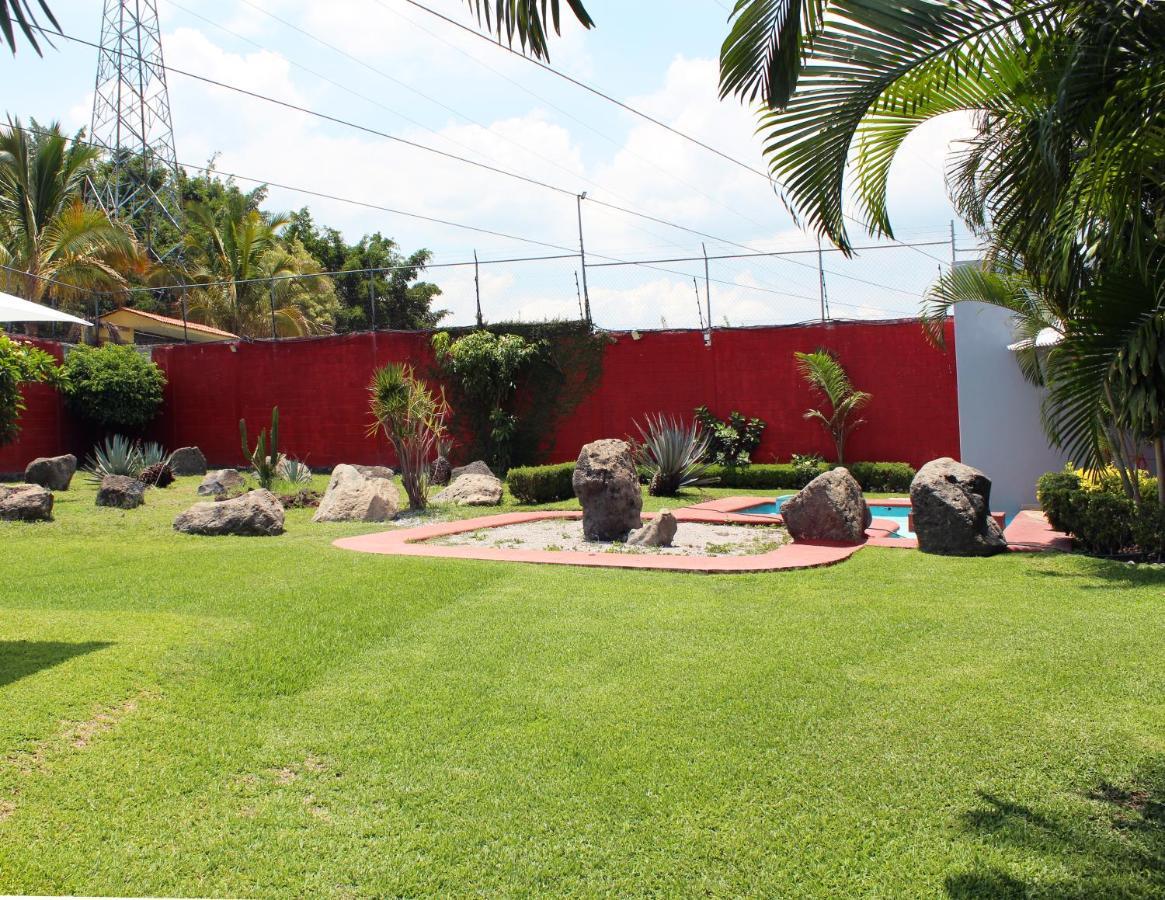 Preciosa Casa Palmera En Cuernavaca Con Alberca, Wifi, Tv Y Cocina Para Fin De Semana, Descanso, Vacaciones O Home Office Emiliano Zapata  Luaran gambar